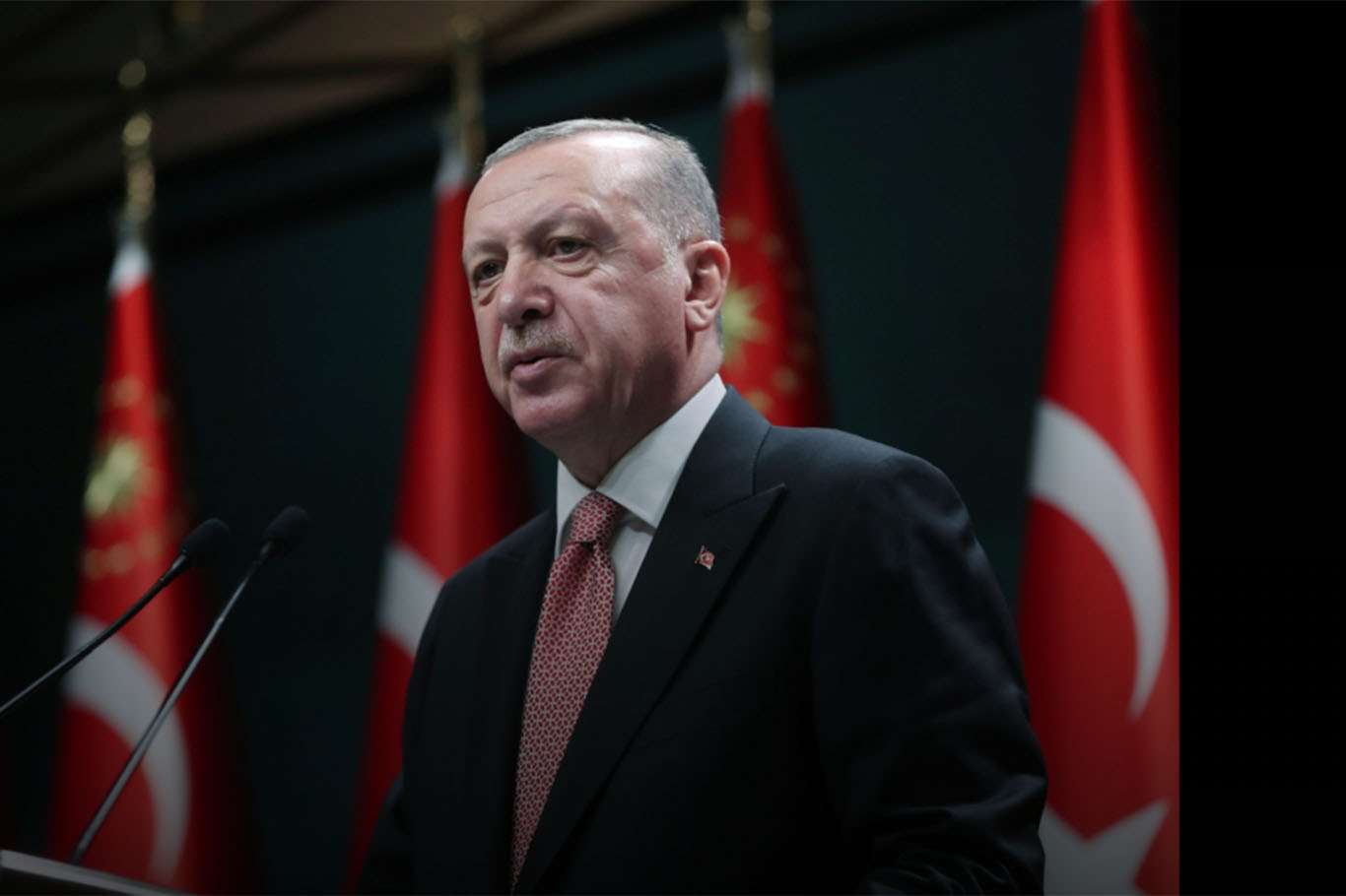 Cumhurbaşkanı Erdoğan'dan "akıllı telefon üretimi" açıklaması Cumhurbaşkanı Erdoğan'dan "akıllı telefon üretimi" açıklaması